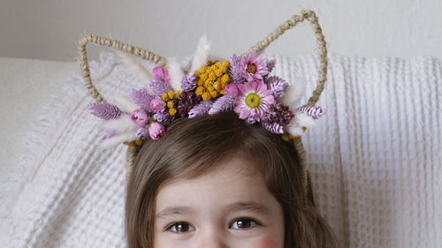 DIY - Pierrot Gourmand Flower Headband for Carnival - Pierrot Gourmand